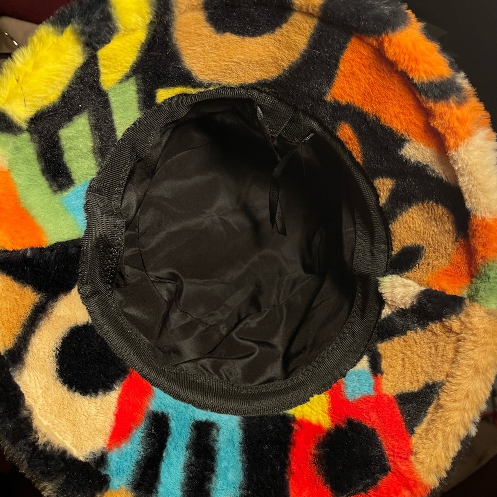 Hat - Picture 3 of 3